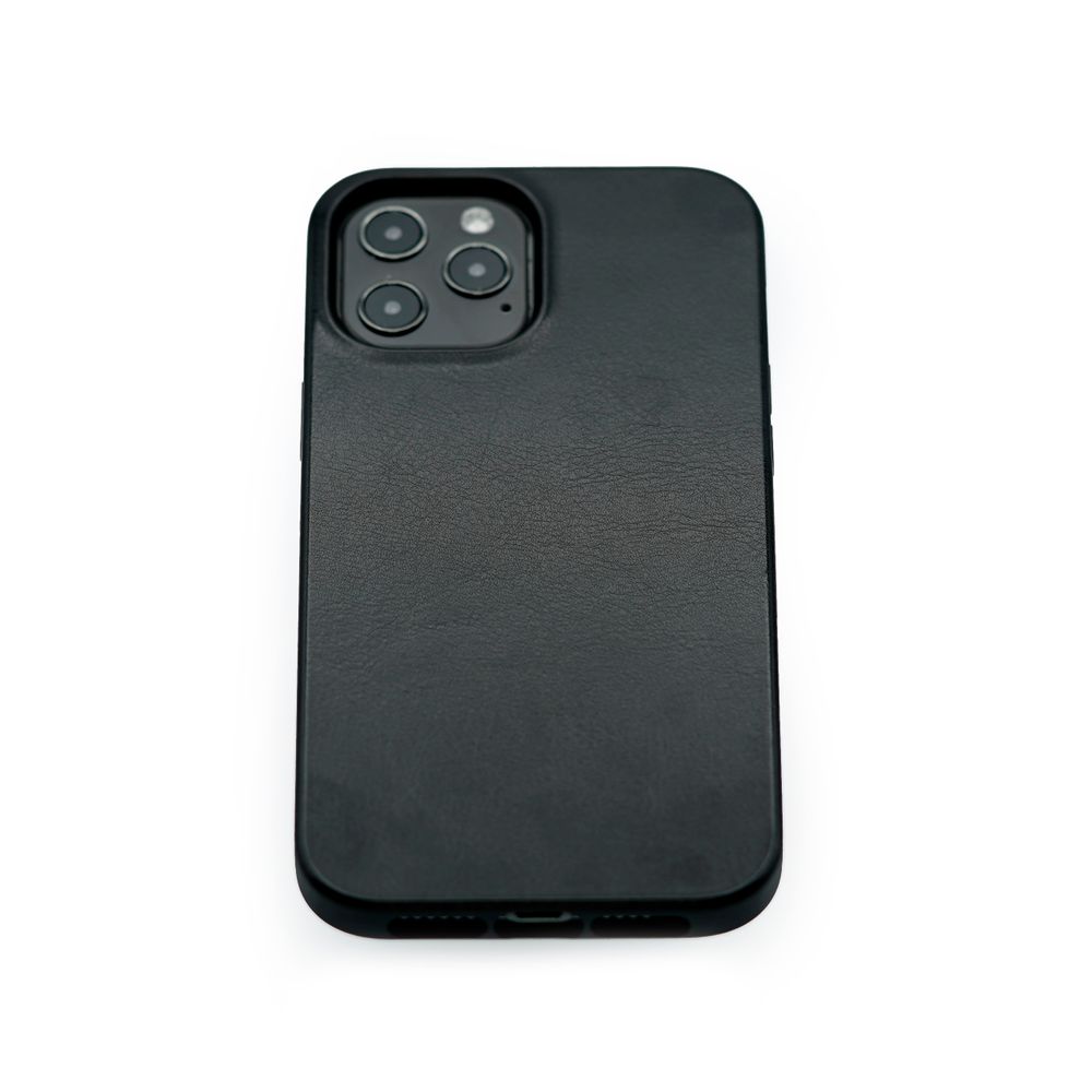 apple-iphone-12-pro-case-schwarz.jpeg