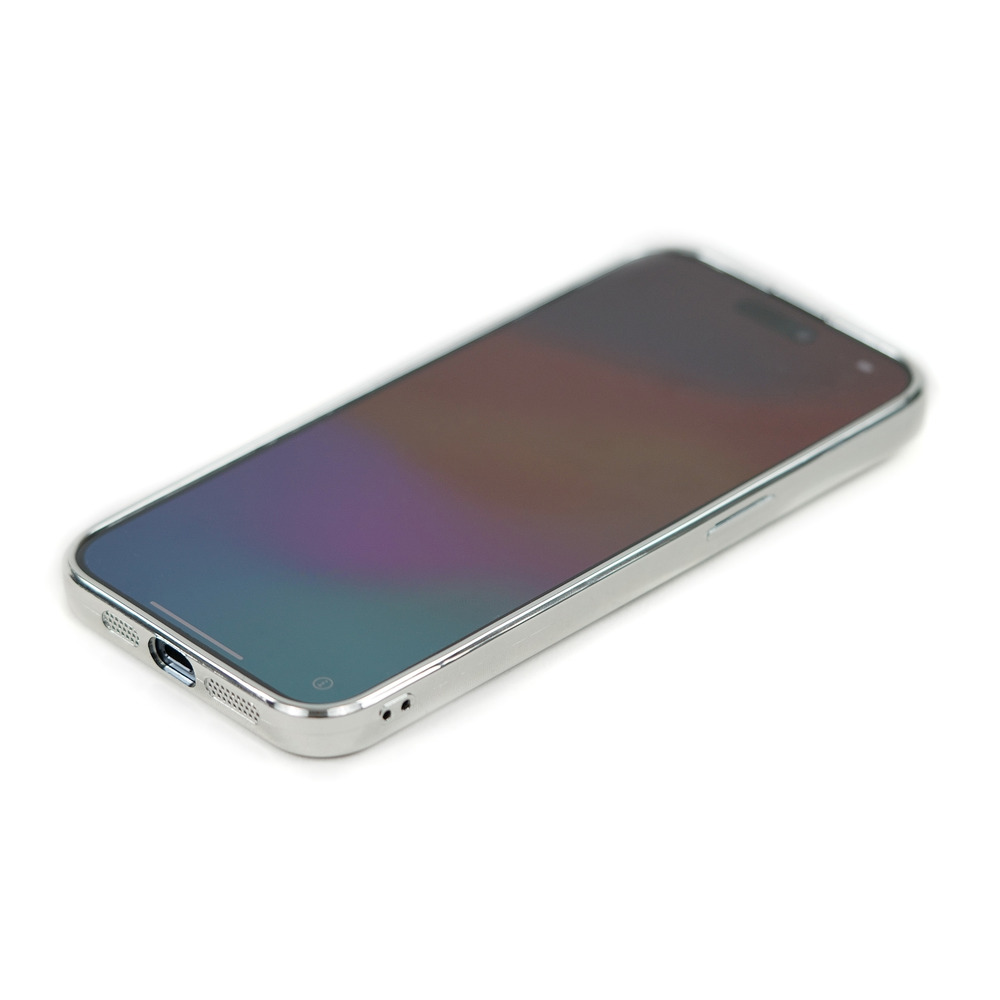 iphone-15-plus-silber-silikon-tasche.jpeg